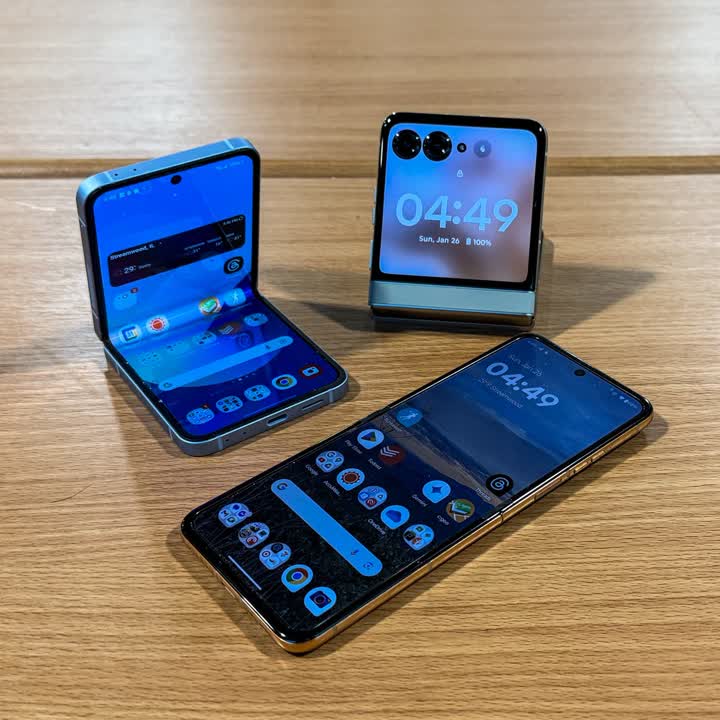 Samsung Conquer 4G — Graphite · 22 · Synthetic Leather · 16GB · 1GB