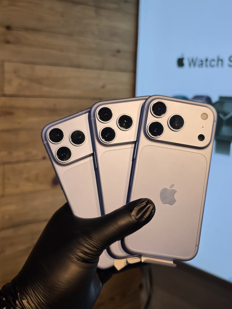 iPhone 16