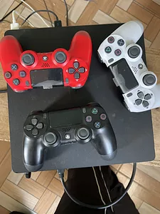 PS4 Slim