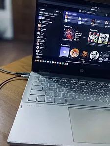 HP Pavilion 360 — Gray · 16GB · 256GB